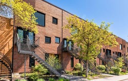 6567Z Av. De Chateaubriand, Montréal (Rosemont/La Petite-Patrie), QC H2S 2N6