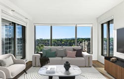 300 Av. des Sommets 705, Montréal (Verdun/Île-des-Soeurs), QC H3E 2B7
