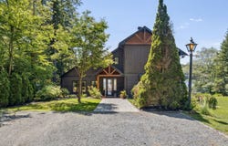 1749 Ch. de la Baie-du-Lac, Saint-Sauveur, QC J0R 1R1