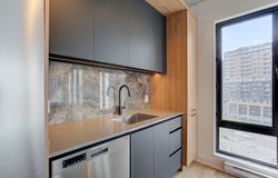 2151 Rue Léger 802, Montréal (LaSalle), QC H8N 0J3