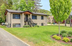 2252 Ch. du Village, Mont-Tremblant, QC J8E 1E9