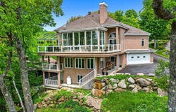 1455 Rue des Quatre-Saisons, Sainte-Adèle, QC J8B 2K5