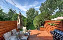 874Z Av. d'Isère, Saint-Lambert, QC J4S 1Z1