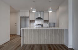 6080 Place des Cageux 711, Sainte-Catherine, QC J5C 0E1