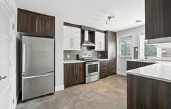 5954 Av. de Monkland 3, Montréal (Côte-des-Neiges/Notre-Dame-de-Grâce), QC H4A 1G8