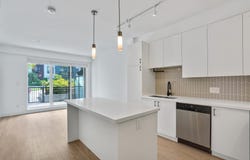 20838 78b Avenue A102, Langley, BC V2Y 3M1