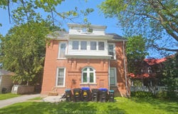 16 Centre Street B, New Tecumseth, ON L0G 1M0