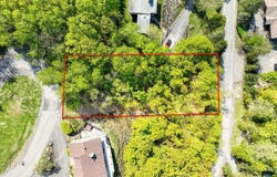 138 Rue de Drummond, Bromont, QC J2L 1A9
