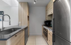 5610 Rue St-Patrick 306, Montréal (Le Sud-Ouest), QC H4E 1B2