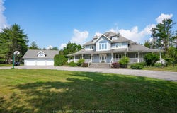 1946 Wilkinson Street, Innisfil, ON L9S 1X3