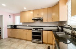 2575 E 29th Avenue, Vancouver, BC V5R 1V2