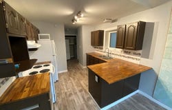 776 7th St, Courtenay, BC V9N 1N1