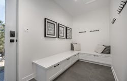 112 Chemin des Chênes, Amherst, QC J0T 2L0