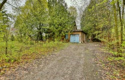 312 Rue Westward, Rosemère, QC J7A 1T1