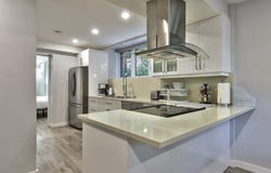 5539 Place de Bradford, Montréal (Côte-des-Neiges/Notre-Dame-de-Grâce), QC H3W 2M6