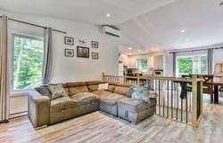 4 Rue du Coteau, Brownsburg-Chatham, QC J8G 0H3