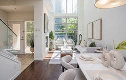 TH1237 Richards Street, Vancouver, BC V6B 3G3
