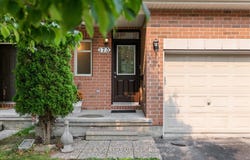 173 Hornchurch Lane, Barrhaven, ON K2J 0J9