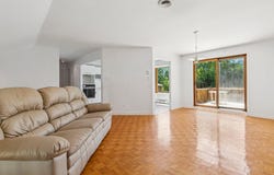 404 Rue Principale, Saint-Basile-le-Grand, QC J3N 1K4