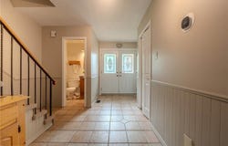 7163 Fayette Circle, Mississauga, ON L5N 1Y5