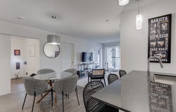 350 Boul. des Cépages 206, Laval (Duvernay), QC H7A 0K1