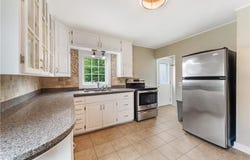 395 Shediac Road, Moncton, NB E1A 2T2