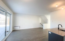 9275 Boul. de la Grande-Allée 103, Mirabel, QC J7J 0N6