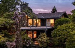 3250 Norfolk Rd, Oak Bay, BC V8R 6H4