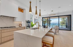 602 Lakeshore Drive 102, Penticton, BC V2A 1B9