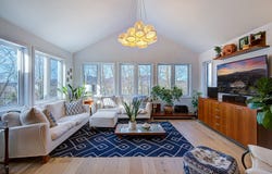 74 Rue de Verchères, Bromont, QC J2L 3E5