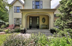 83 Rue Balmoral, Morin-Heights, QC J0R 1H0