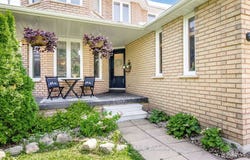 33 Etherington Crescent, Barrie, ON L4N 7T2