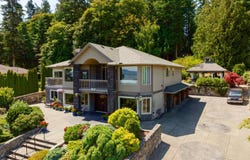 7012 Island View Pl, Central Saanich, BC V8M 2J6