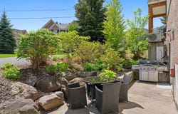 1000 Rue du Violoneux 002, Bromont, QC J2L 0G8