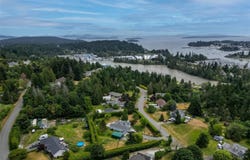 10978 Cedar Lane, North Saanich, BC V8L 5R1