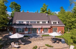 1087 Ch. Dunant, Sainte-Anne-des-Lacs, QC J0R 1B0