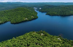 130 Ch. du Vieux-Club, Ivry-sur-le-Lac, QC J8C 2Z7