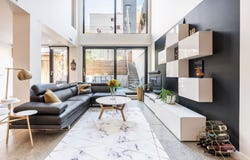 6567 Av. De Chateaubriand, Montréal (Rosemont/La Petite-Patrie), QC H2S 2M6