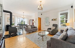 74 76 Rue Principale N., Sutton, QC J0E 2K0