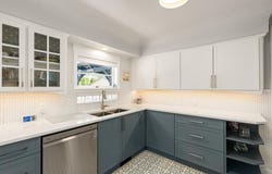 727 Craigflower Rd, Victoria, BC V9A 2W6