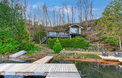 27 Lower Lane, Seguin, ON P2A 0B2