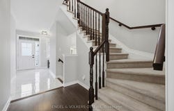 139 Switch Grass Crescent, Barrhaven, ON K2J 5Z3