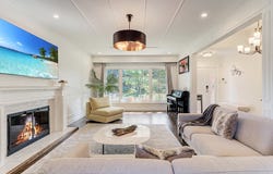 433 Av. Ellerton, Mont-Royal, QC H3P 1E3