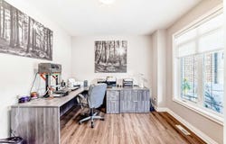 187 Hawkmere View, Chestermere, AB T1X 1T8