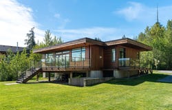 9905 Stin-Qua Rd, Honeymoon Bay, BC V0R 1Y0