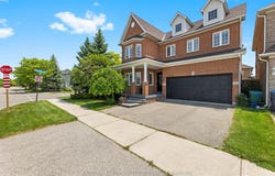 1510 Samuelson Circle, Mississauga, ON L5N 8A2