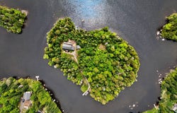 81 Ch. Peninsula, Saint-Adolphe-d'Howard, QC J0T 2B0