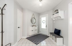 33 Etherington Crescent, Barrie, ON L4N 7T2