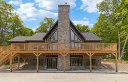 255 Allée des Algonquins, Mont-Tremblant, QC J8E 0L7