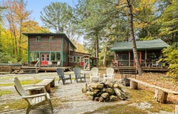 1196 Cranberry Road 2, Muskoka Lakes, ON P0C 1A0